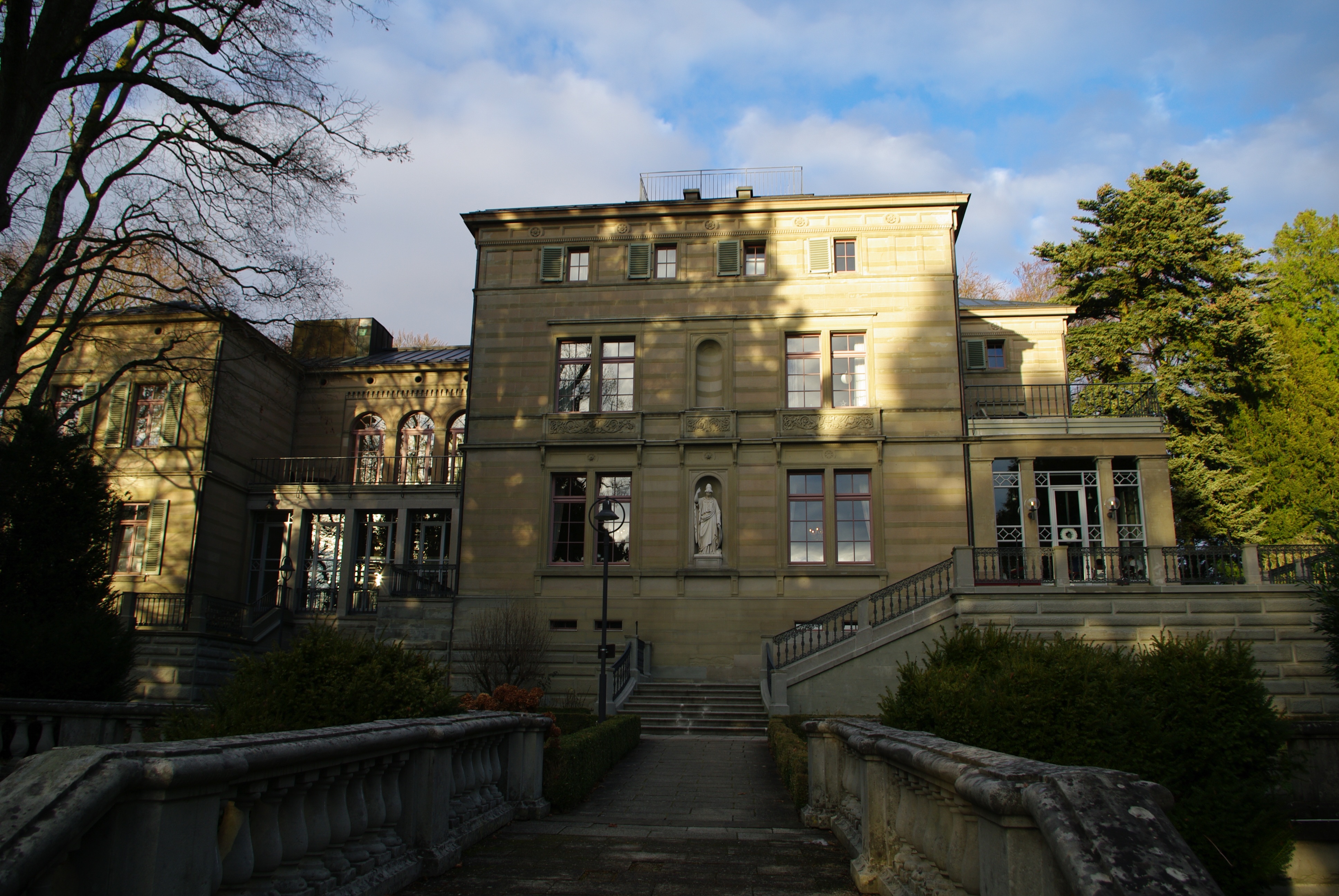 files/tl_filesOPO/Beitraege/Villa Alwind Lindau klein.jpg